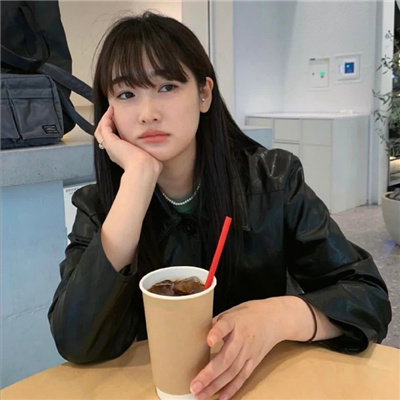 私人伴游招聘+纯出陪玩女孩(WW模特招聘真实场所)日结工资+酒水业绩